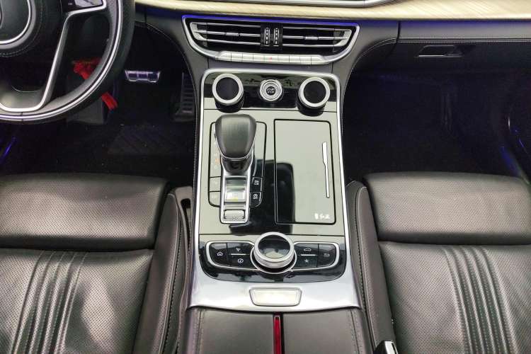 Used Hongqi H9 2020 3.0T Smart Connect Flagship Four-Seat Version
