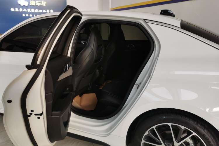 Used Lynk & Co 03 2022 1.5TD DCT JingPro
