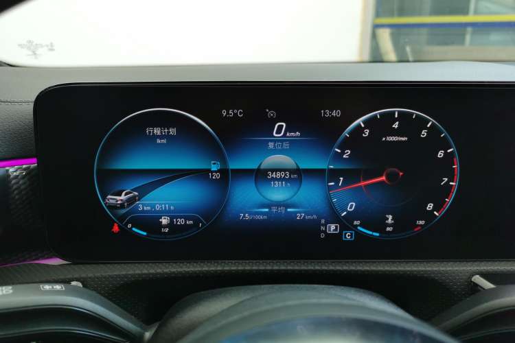 Used Mercedes-Benz A-Class 2022 Second Facelift A 200 L Sport Sedan Fashion Version