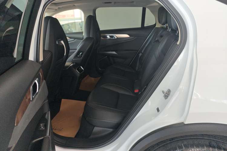 Used Lynk & Co 01 2019 2.0T Two-Wheel-Drive Pro Version China VI Standard