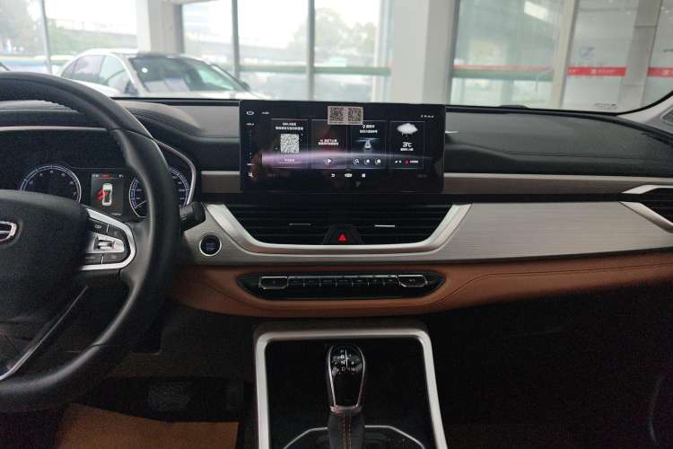 Used Geely Auto Vision X6 2020 1.4T CVT Luxury Edition
