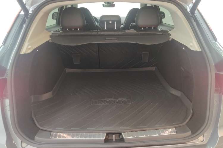 Used Lynk & Co 01 2019 2.0T Two-Wheel Drive Zhaopu Version China V Standard