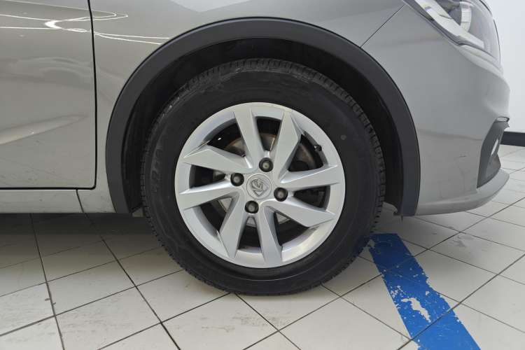 Used Baojun 310W 2017 1.5L Manual Fashion Model China V