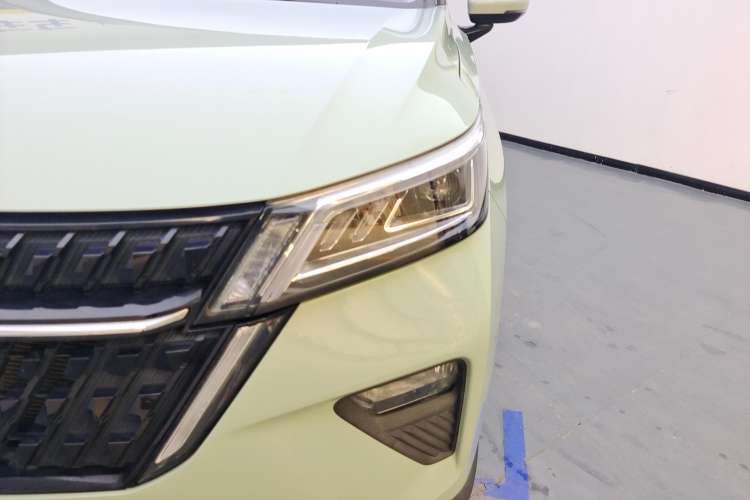 Used Wuling Asta 2021 1.5T CVT Starlight Edition
