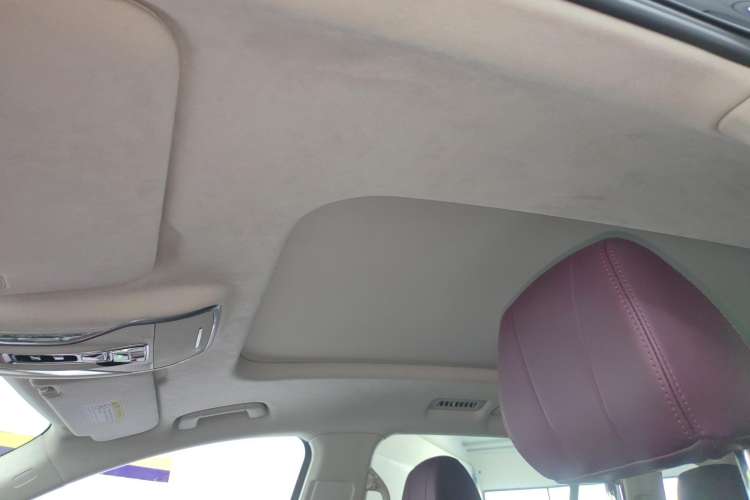 Used Hongqi HS7 2023 2.0T Automatic All-Wheel-Drive Flagship Edition Six Seats