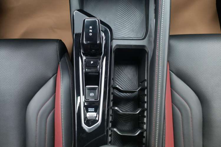 Used Geely Auto Coolray 2022 Bin Yue COOL 1.5TD DCT Hot Engine Edition
