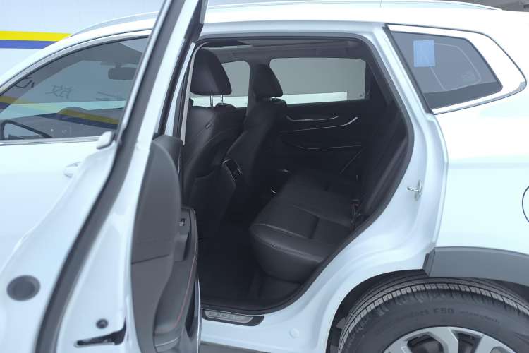 Used EXEED Zhuifeng 2022 Chasing the Waves Edition 1.5T CVT Good Things Peanut Edition
