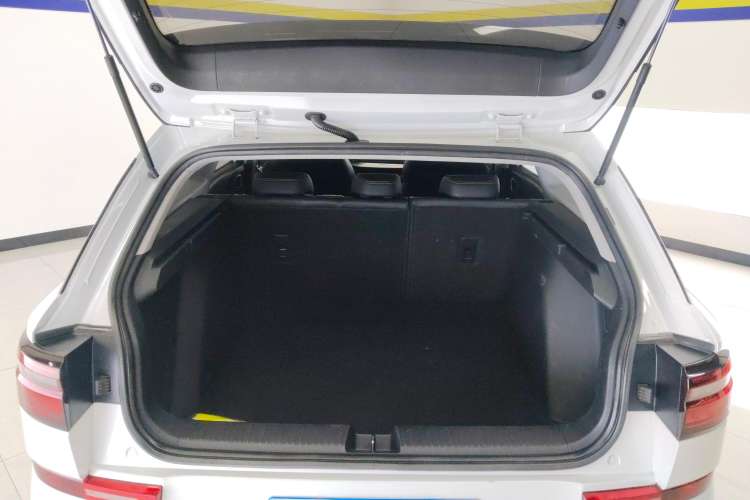 Used Baojun RC-5 2020 RC-5W 1.5T CVT Smart Luxury Edition Trunk