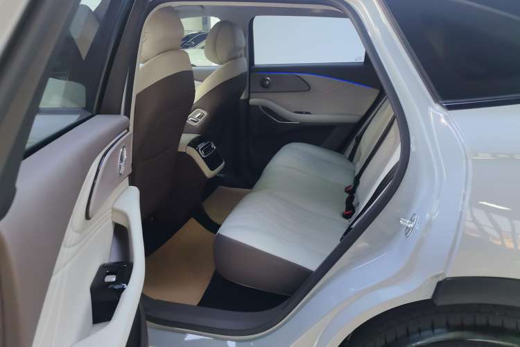 Used EXEED Stellar C-DM 2024 1.5T Long-Range Pro