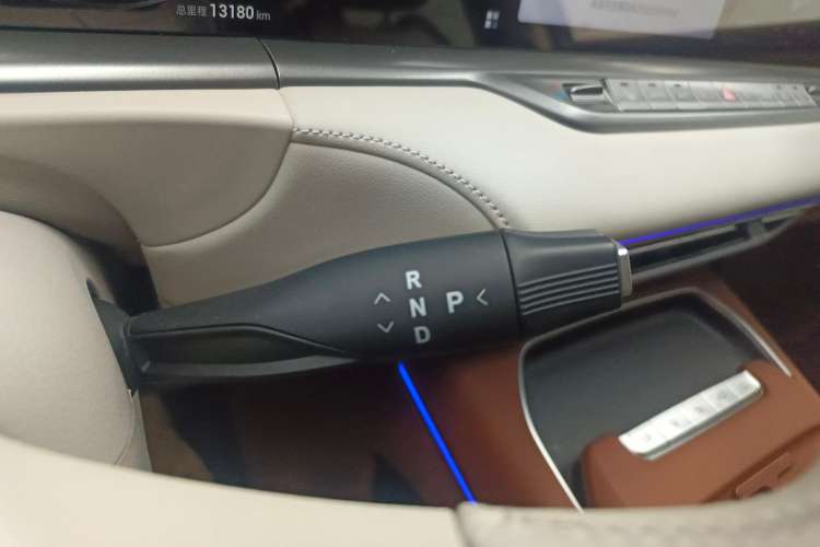 Used VOYAH FREE 2024 Ultra-Long Range Intelligent Driving Version