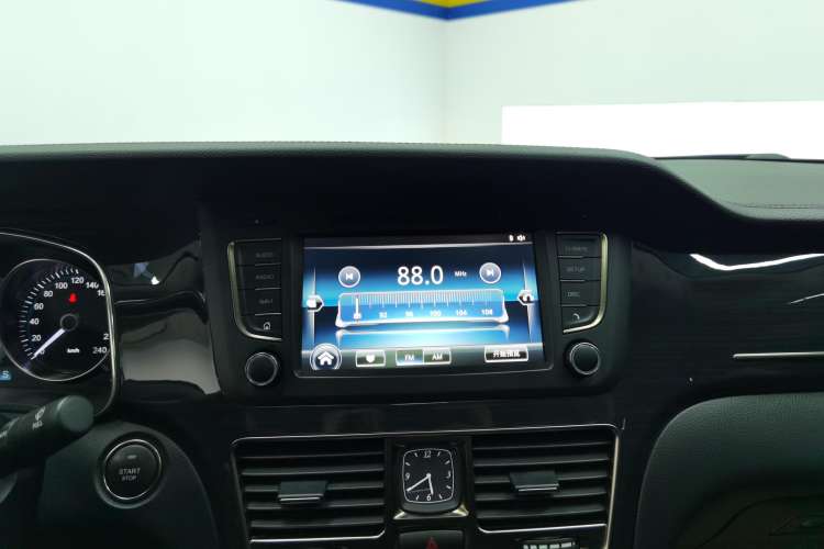 Used Hongqi H7 2017 1.8T Tech Model
