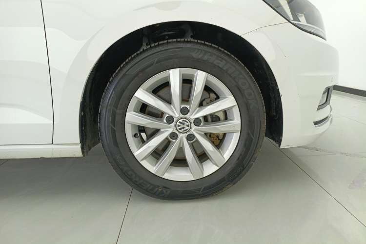 Used Volkswagen Touran 2018 Volkswagen Touran L 280TSI DSG Comfort Edition 7 Seats China VI Standard