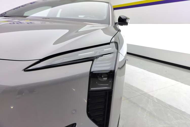 Used Hongqi EH7 2024 690 Pro