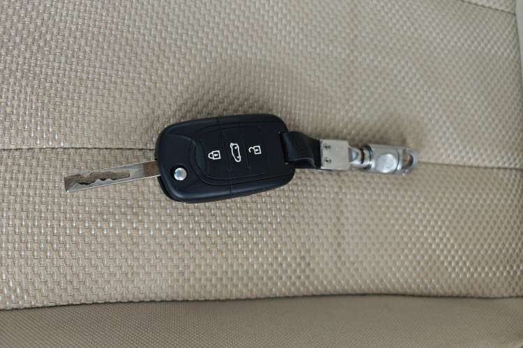 Used Baojun 310W 2017 1.5L Manual Comfort Version China V