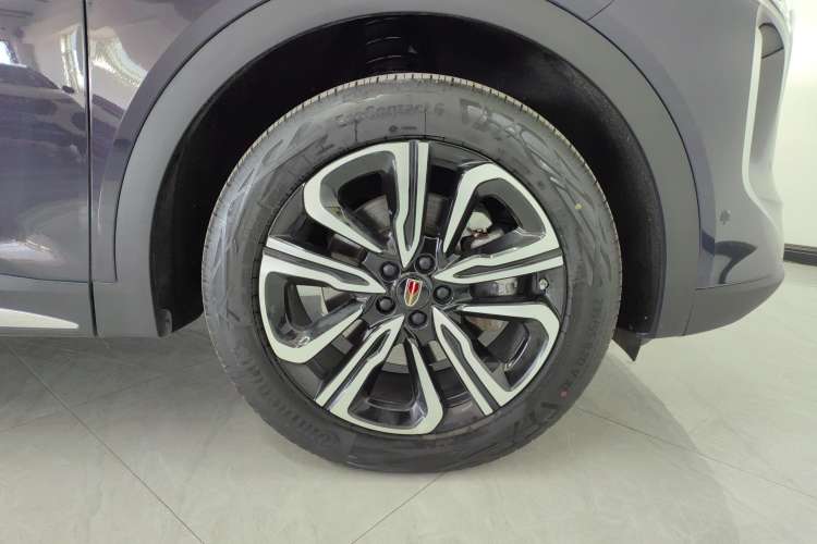 Used Hongqi HS7 2023 2.0T Automatic All-Wheel-Drive Flagship Edition Six Seats