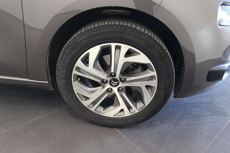 Used Citroen C4 Picasso 2015 1.6T Luxury 5-Seat Model
