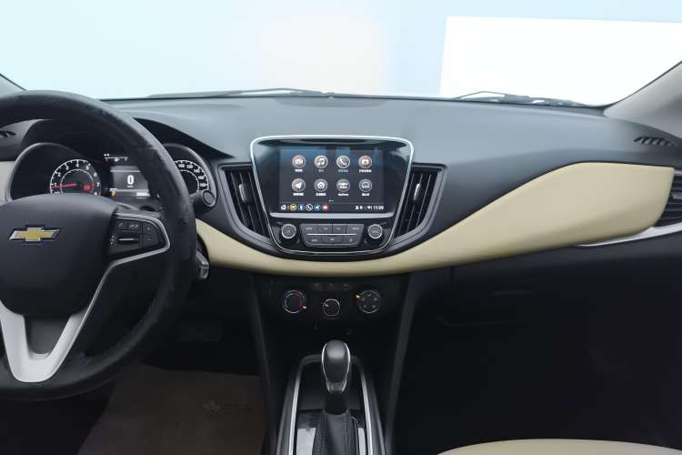 Used Chevrolet Monza 2022 320 Automatic Enjoyment Sunroof Version