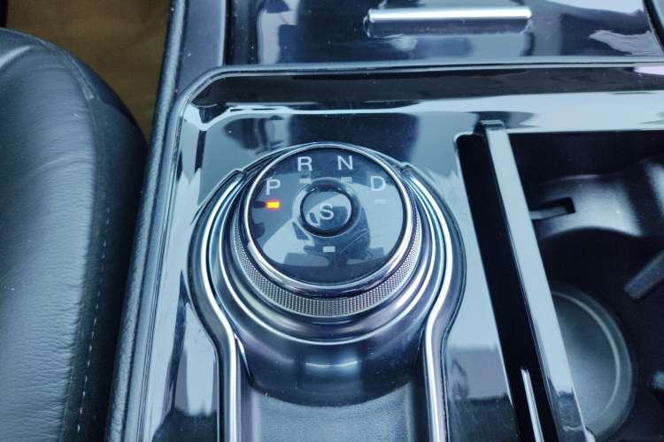 Used Ford Edge 2020 EcoBoost 245 Two-Wheel Drive Titanium 7-Seater