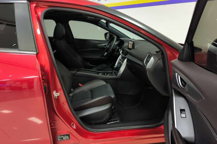 Used Mazda CX-4 2016 2.0L Automatic 2WD Blue Sky Luxury Edition