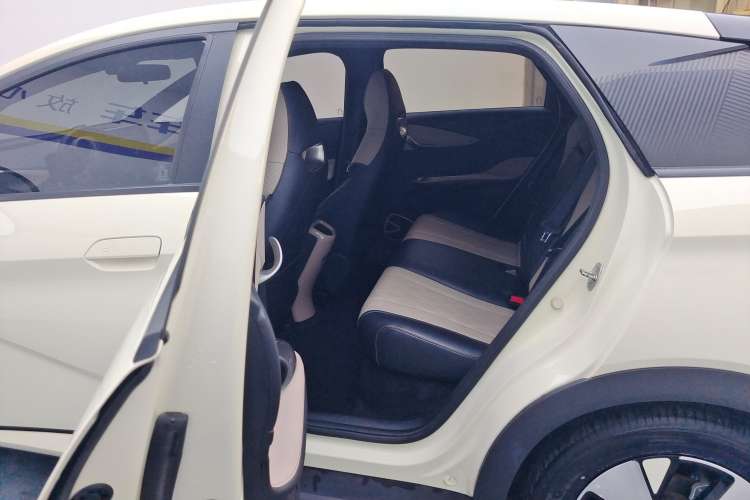 Used BYD Dolphin 2023 420 km Fashion Edition