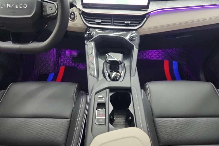 Used Lynk & Co 06 EM-P 2023 1.5T Remix PHEV Shero