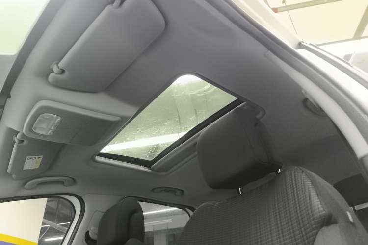 Used Peugeot 3008 2016 1.6THP Automatic Classic Edition