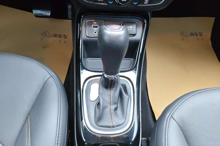 Used Jeep Compass 2019 220T Automatic Family Edition
