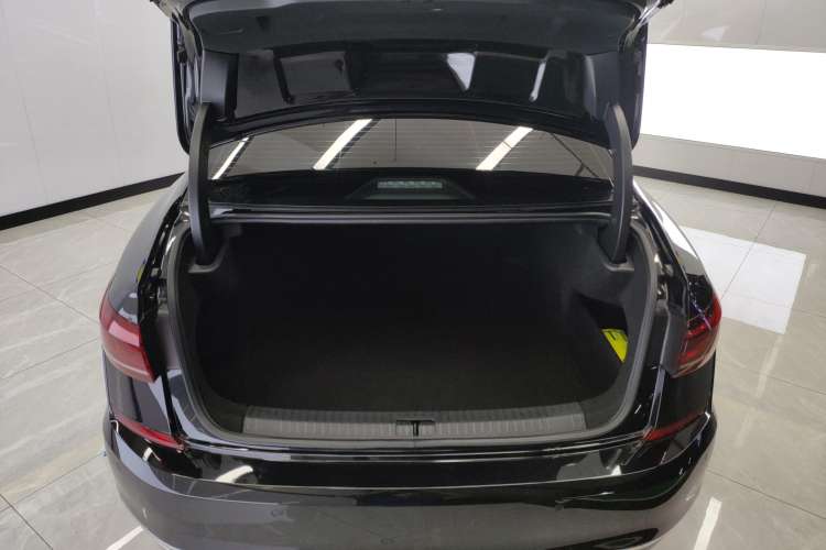 Used Volkswagen Passat 2023 Revised 330TSI Starry Elite Edition