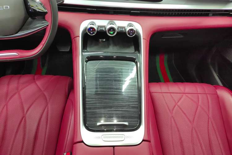 Used EXEED Stellar C-DM 2024 1.5T Long-Range Pro
