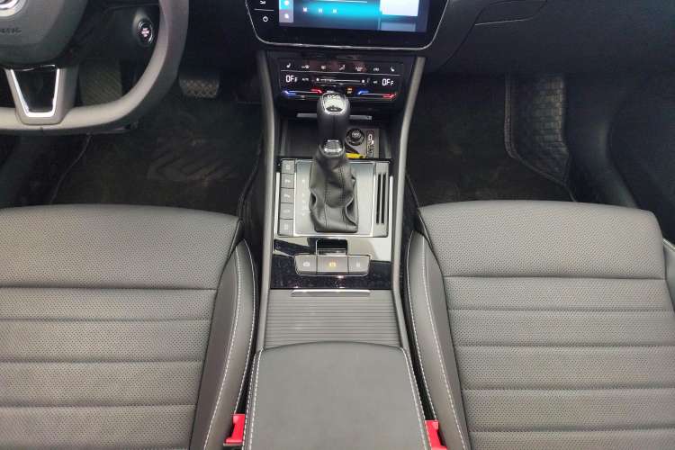 Used Skoda Superb 2023 Facelifted TSI280 DSG Luxury Edition
