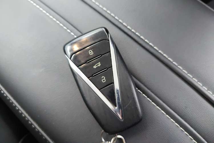 Used Venucia V DD-i 2023 110 km iE Version