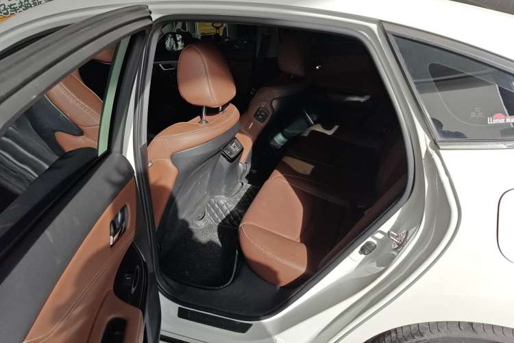 Used Honda Spirior 2017 Hybrid 2.0L Pure Drive Edition
