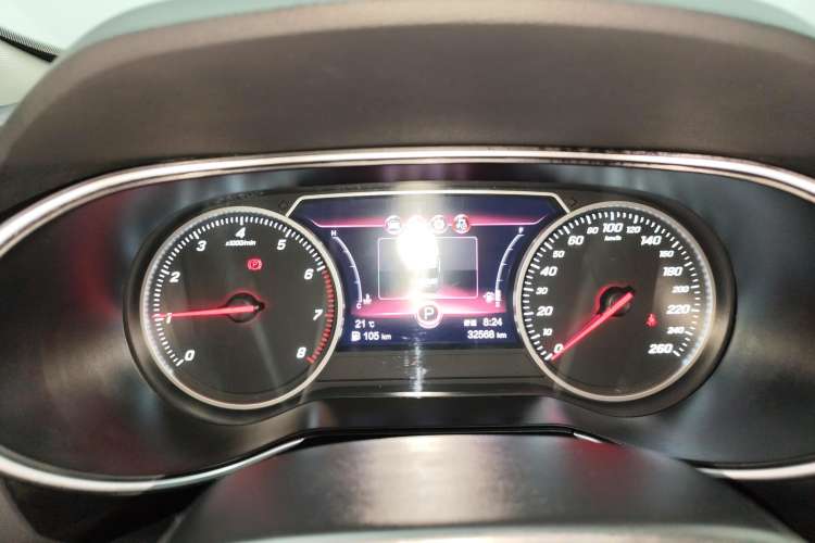 Used Hongqi H5 2022 Classic Model 1.5T DCT Flagship Edition
