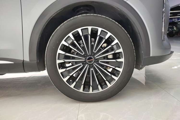 Used EXEED Stellar C-DM 2024 1.5T Long-Range Pro
