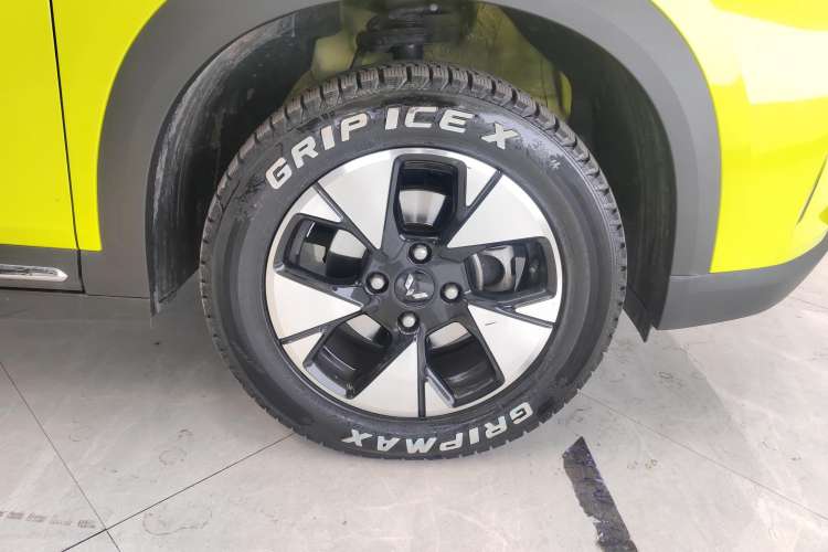 Used Wuling Alvez 2022 1.5L CVT Comfort Edition