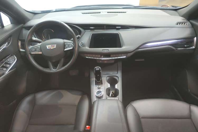 Used Cadillac XT4 2022 28T Two-Wheel Drive Fashion Edition