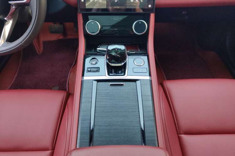 Used Jaguar XFL 2022 XFL 2.0T P250 Two-Wheel-Drive Elite Sport Edition