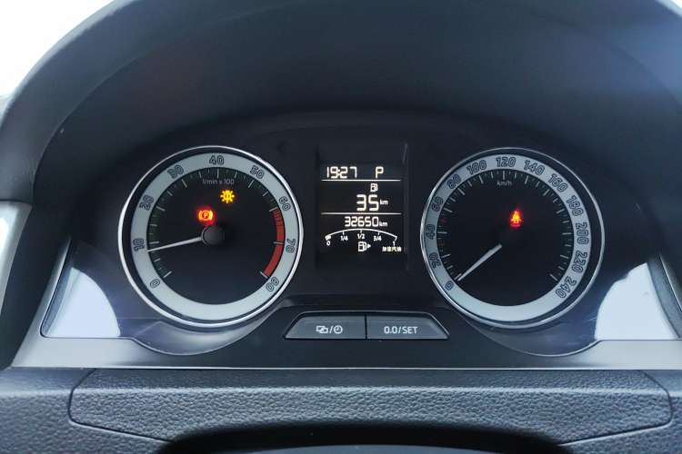 Used Skoda Rapid 2019 1.5L Automatic Comfort Edition China VI Standard