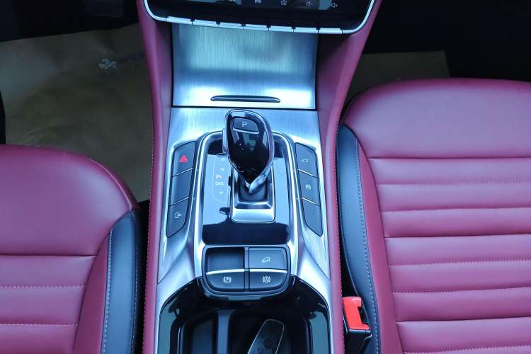 Used MG HS 2019 30T Automatic 2WD Trophy Enhanced Version China VI Standard
