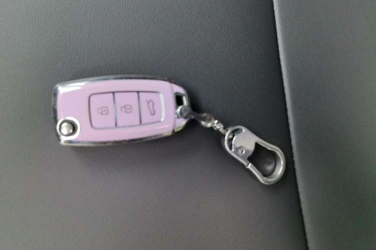 Used Mitsubishi Outlander 2021 Revised Version 2.0L Two-Wheel Drive Comfort Edition 5 Seats Vehicle Key