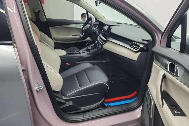 Used Lynk & Co 06 EM-P 2023 1.5T Remix PHEV Shero