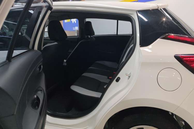Used Toyota YARiS L Zhi Xiang 2022 1.5L CVT Leading PLUS Edition Right Rear Seat
