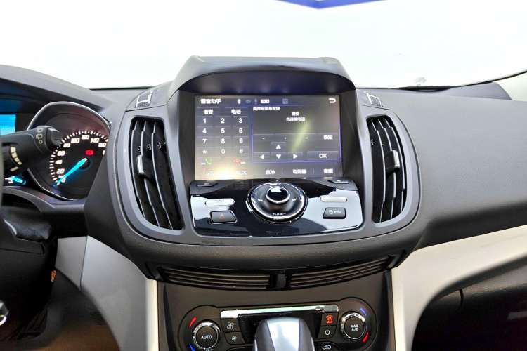 Used Ford Kuga 2013 1.6L GTDi Two-Wheel-Drive Trend Model