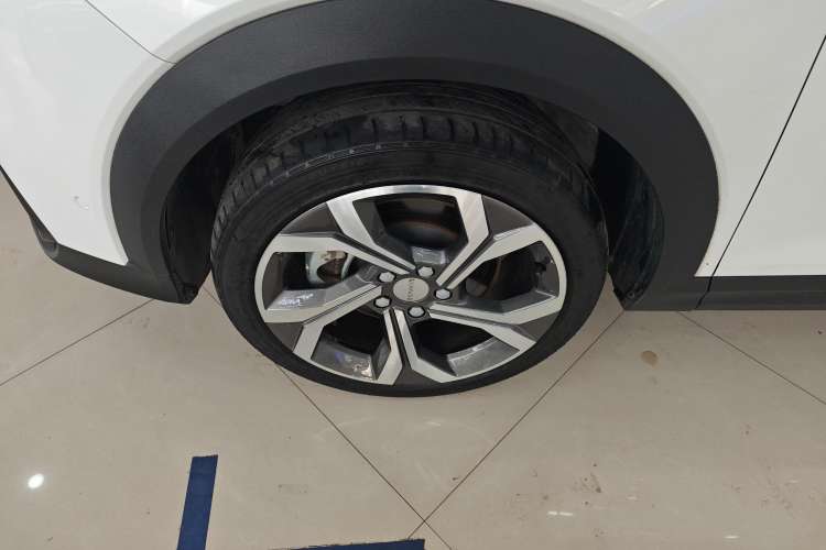 Used Lynk & Co 06 2023 Remix 1.5T Dynamic Halo
