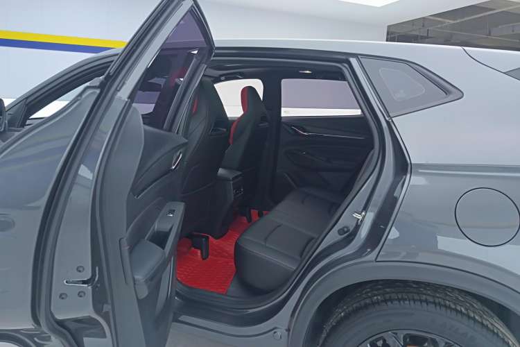 Used Changan X5 PLUS 2024 1.5T DCT Pioneer Edition
