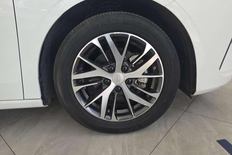 Used Geely Auto Emgrand 2023 4th Generation Champion Edition 1.5L CVT Luxury Model
