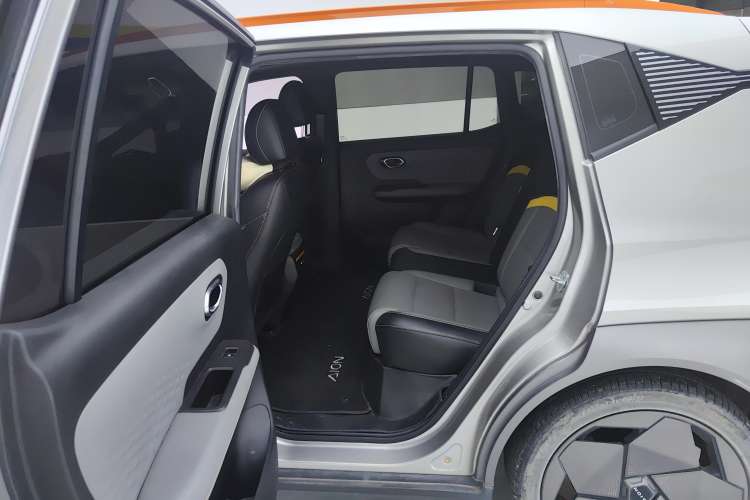 Used AION Y 2021 70 Enjoyment Tech Edition
