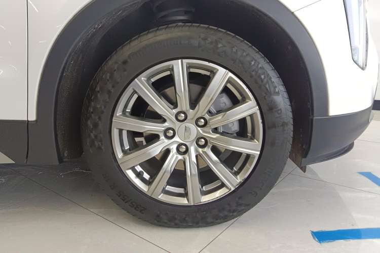 Used Cadillac XT4 2021 28T Two-Wheel Drive Luxury Version