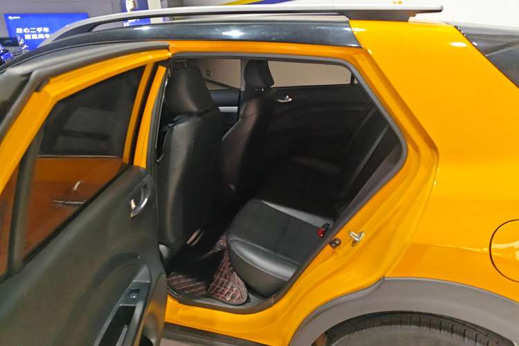 Used Kia kx1 Stonic 2019 1.4L Automatic Fun Edition China V Standard
