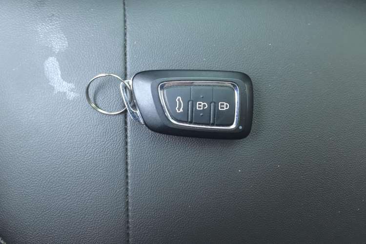 Used Dongfeng Aeolus AX7 2020 1.6T Automatic AI Flagship Version China VI Standard